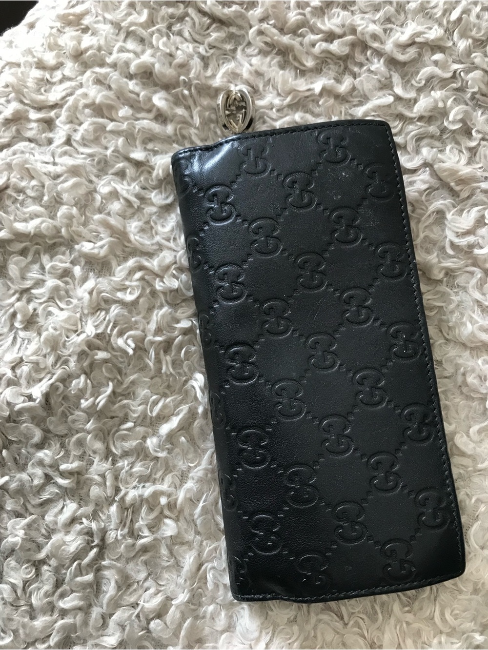 Gucci GG Supreme
Zip Around Continental Wallet Gucci Black